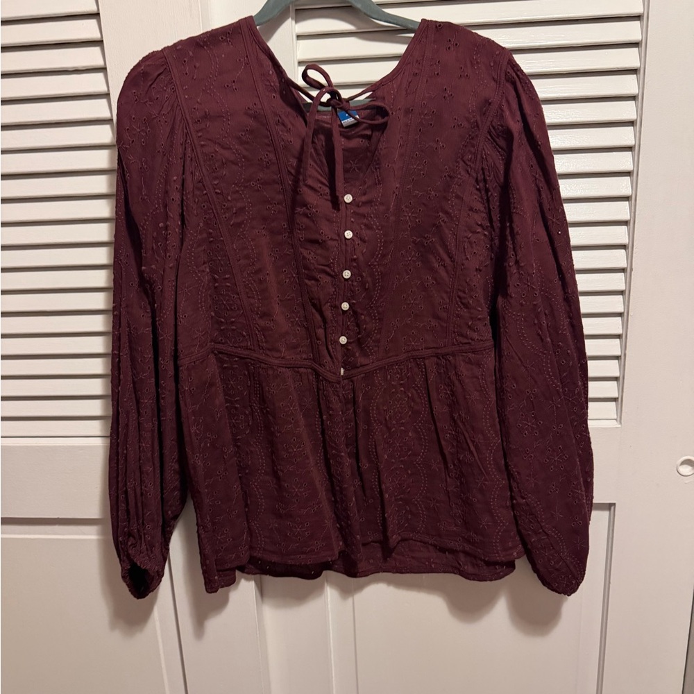Women’s Eyelet Peasant Blouse in Burgundy